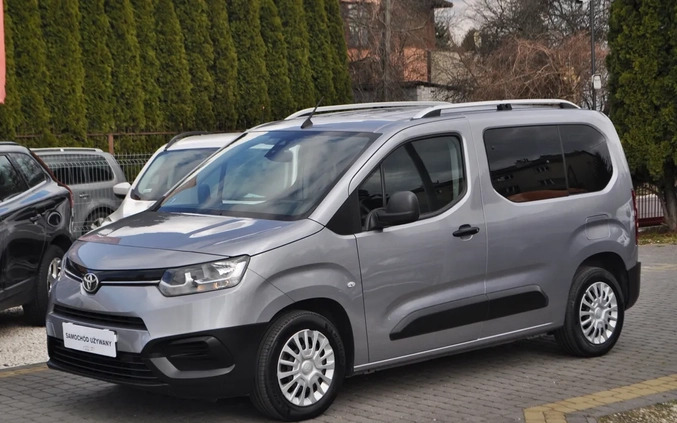 Toyota Proace City Verso cena 62444 przebieg: 188000, rok produkcji 2020 z Przemków małe 781